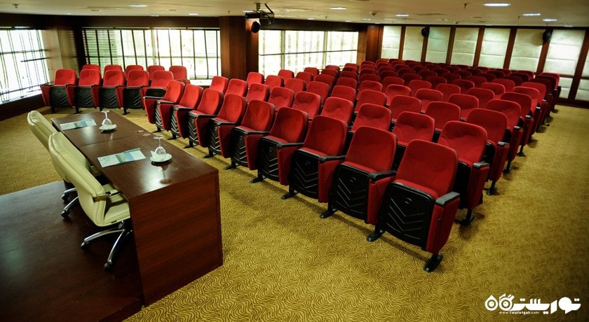 سالن جلسات و همایش هتل